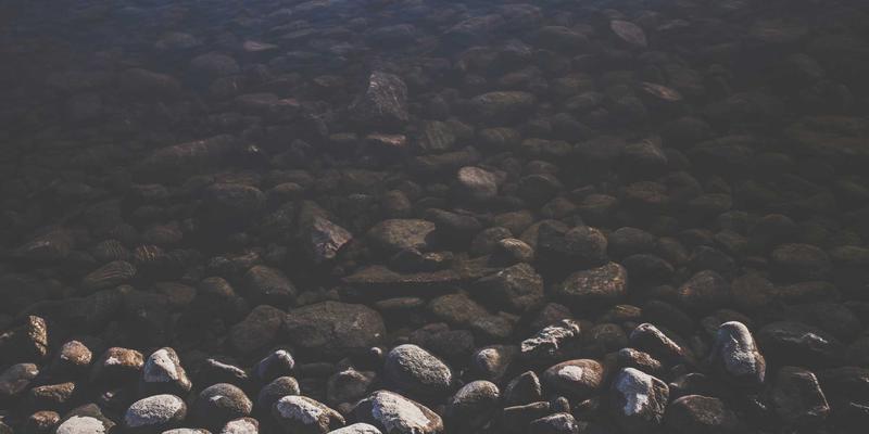 手游推荐67期：告别游戏荒！本月必玩的3款精品手机游戏深度解析