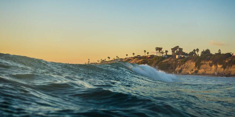 手游评测：不肝不氪也能玩得爽！小小堂游戏推荐公平竞技与养成体验