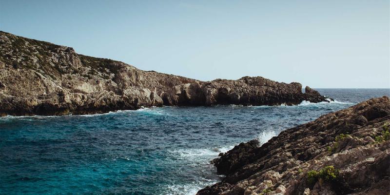 游戏攻略与手游评测：五款小众但惊艳的冷门手游推荐，发现被埋没的宝藏游戏